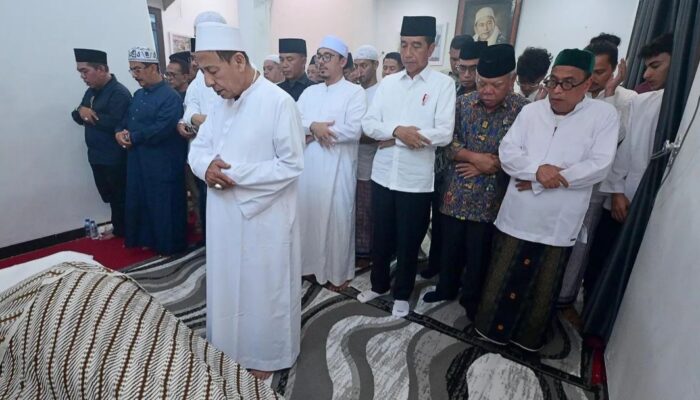 Istri Habib Luthfi Bin Yahya, Syarifah Salma Tutup Usia